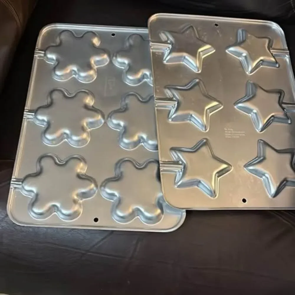 Wilton Star and Snowflake candy pops pans